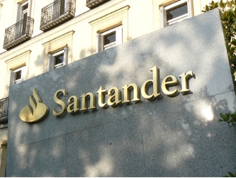 El presidente de Banco Santander, este acuerdo afectará a más de doscientas...
