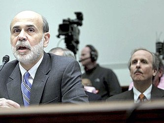 Una sola persona, Bernanke, sin haber sido elegido por los ciudadanos estadunidenses,...