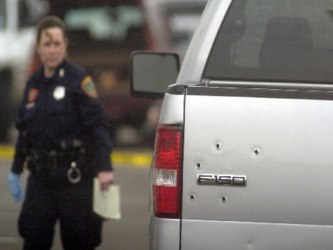 En Sonora, unos 30 sujetos armados asaltaron ayer la comandancia de la Policía Estatal...