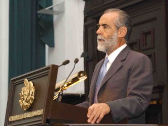 Por su parte, las fiscalías de Querétaro y la federal mantienen los trabajos de...