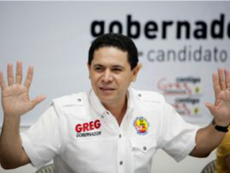 Otro periódico, Reforma, señaló hoy que el también ex alcalde de...