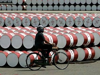 Los funcionarios de Pemex y conexos hablan de importar 45 mil barriles diarios de crudo superligero...
