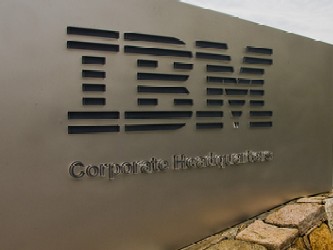 IBM dijo que en los últimos cuatro años ha gastado más de US$12.000 millones...