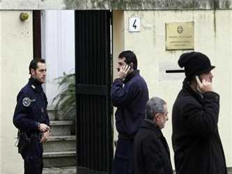 En Atenas, el portavoz del Ministerio del Exterior de Grecia, Gregoris Delavekouras,...