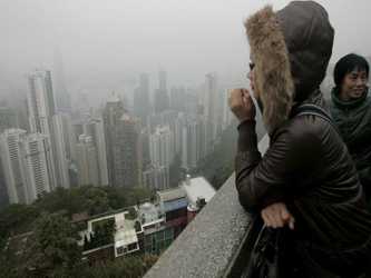 Las nevadas, sobre todo en las provincias de Sichuan (suroeste) y de Jiangxi, destruyeron 1,200...