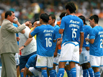 Cruz Azul anunció una rotación de jugadores para encarar el Clausura y la fase final...