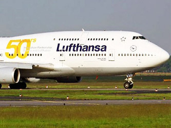 El vuelo 505 de Lufthansa regresó a tierra el lunes por la noche, indicó la...