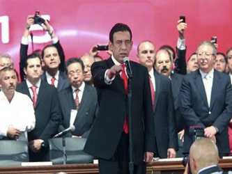 Llama la atención, continuó el coahuilense, que el presidente Calderón siga...