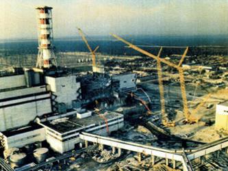 El mundo conmemora este martes los 25 años de la catástrofe de Chernobyl. El...