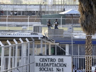 El entonces director de la cárcel, Efraín Hernández, se encuentra desaparecido...