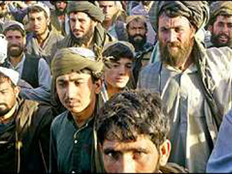 Sondeo tras sondeo muestran que el mayor problema para los afganos es la falta de seguridad....