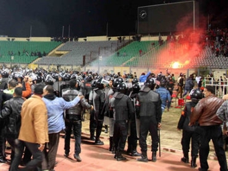 En Egipto, las barras bravas conocidas como Ultras jugaron un papel importante en la...