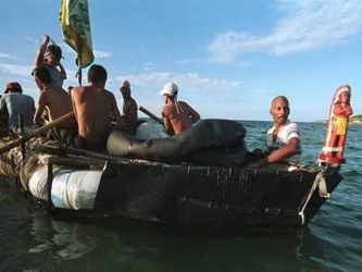 Un grupo de ocho cubanos fue detenido en el sector de las Manos, frontera con Nicaragua, cuando sin...