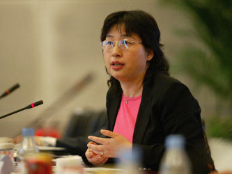 Entre los puestos más destacados, figura la presidenta de Huawei, Sun Yafang, una de las...
