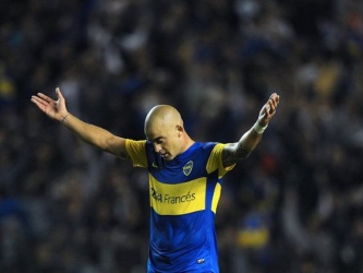Boca Juniors, el nuevo puntero, recibirá a Argentinos Juniors, en el encuentro destacado de...