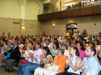 Tan sólo el censo de 2000 en Brasil, la IURD registraba cerca de 8 millones de fieles; hoy...