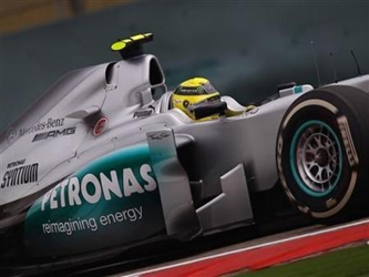 El piloto alemán Nico Rosberg ganó el domingo con Mercedes el Gran Premio de China...