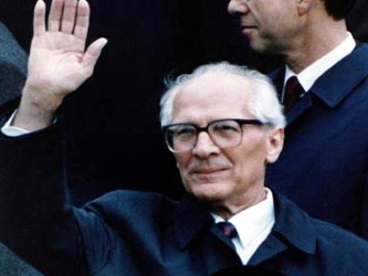 Guardo hacia Honecker el sentimiento más profundo de solidaridad.