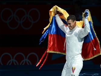 El oro de Limardo, en espada individual, fue el primero para Venezuela en 44 años. El...