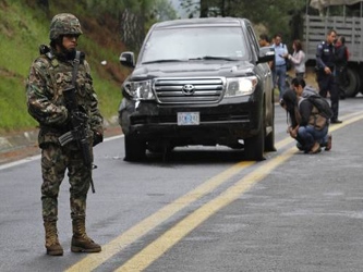 Mientras el gobierno mexicano matizó el asunto al asegurar que el ataque fue consecuencia de...