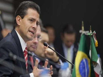 Enrique Peña Nieto viaja, visita Guatemala, Colombia, Brasil. Argentina y Chile. A la...