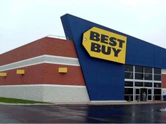 Best Buy ha utilizado su marca en el pasado para atender a los clientes que buscan versiones...