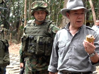 La prensa local saludó las negociaciones entre el Ejecutivo y las FARC, mientras en poblados...