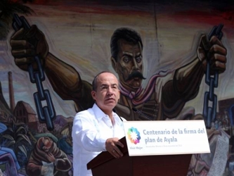 Al referirse al actual modelo de México: el Estado colombiano, Javier Giraldo identifica una...