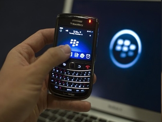 La fabricante de los BlackBerry -que se ha visto rezagada en el sector de los teléfonos...