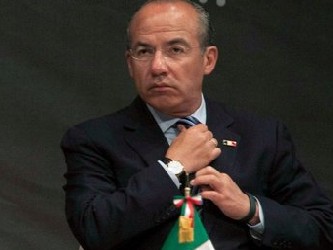 El Ejecutivo federal encabezado por Calderón fue señalado en repetidas ocasiones por...