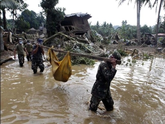 La Agencia Nacional de Desastres indicó que 379 personas perdieron la vida luego de que...