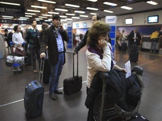 El tráfico aéreo de pasajeros a nivel global creció en un 5.3% en el 2012,...