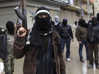 Según los investigadores búlgaros, dos de estos terroristas un canadiense y un...