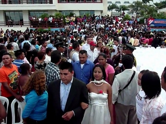 Se trata de 560 parejas contrayentes en "las Bodas Ya" que se celebraron este día,...