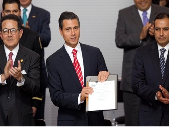 Ahora, Peña Nieto puso la mira en un objetivo incluso más ambicioso: la reforma del...