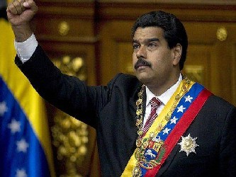 Maduro es un revolucionario socialista que modificó su formación ortodoxa original...