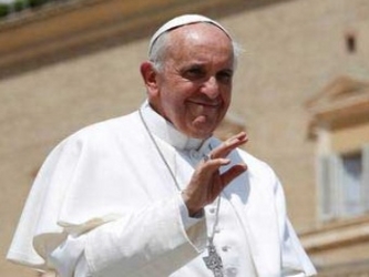 El Papa Francisco dijo el viernes que estaba seguro de que la decisión ayudaría al...