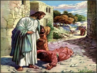 Y se abrieron sus ojos. Jesús les ordenó severamente: «¡Mirad que nadie lo...