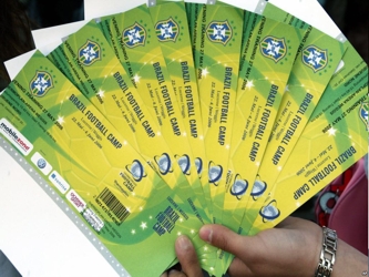 Cerca de 200,000 boletos para partidos del Mundial de Brasil estarán disponibles a partir de...