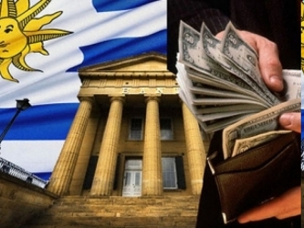 El fallo sobre "fondos buitre" contra la Argentina seguramente obedeció a una...