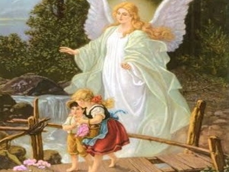 La palabra "ángel" significa "mensajero", es decir, el que lleva y trae...
