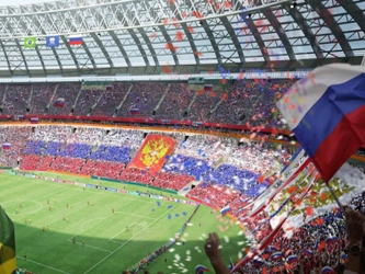 La FIFA indicó que una propuesta de la UEFA solicita que Inglaterra, Francia, Alemania,...