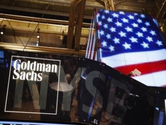 Son muy debatibles los cinco riesgos de corte reduccionista financierista de Goldman Sachs, uno de...