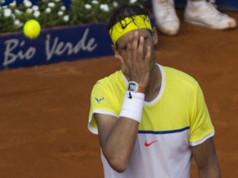 Rafael Nadal fue eliminado el sábado por Dominic Thiem en las semifinales del Abierto de...
