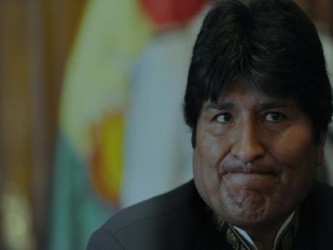 En una rueda de prensa en La Paz, Morales señaló que respetará los resultados...