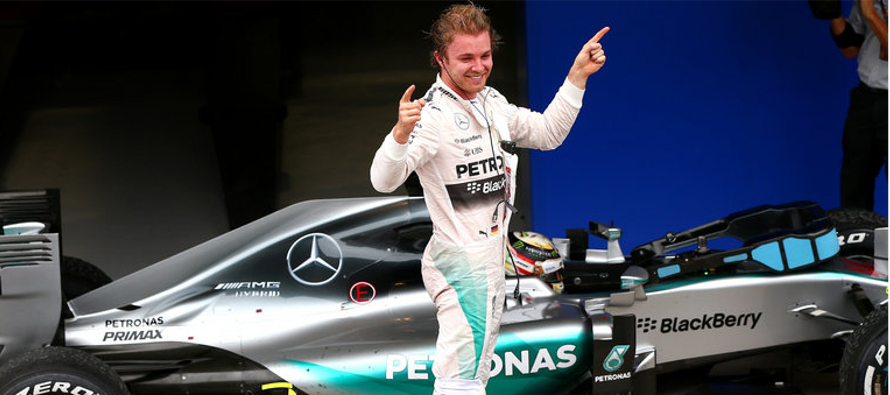 La mejor vuelta de Rosberg fue de un minuto 31,001 segundos, en una tarde relativamente fresca y...