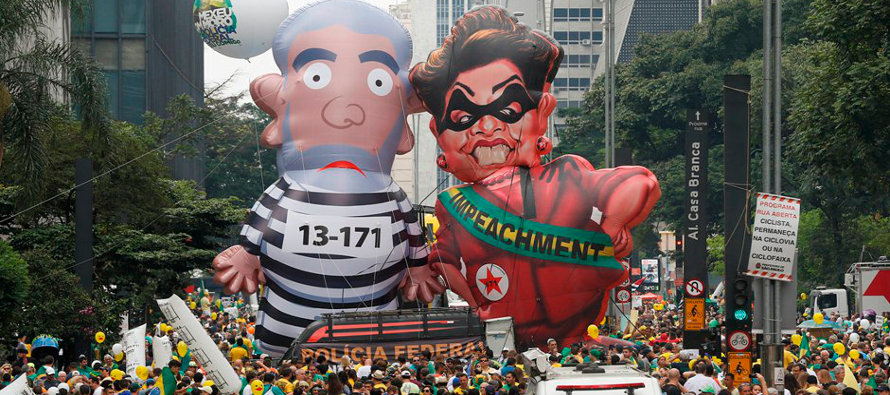 La situación de Rousseff es diferente de la vivida por su antecesor y líder...
