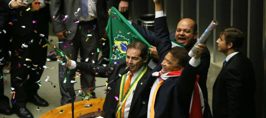 Eduardo Cunha, el presidente de la Cámara de Diputados, detenta, según la...