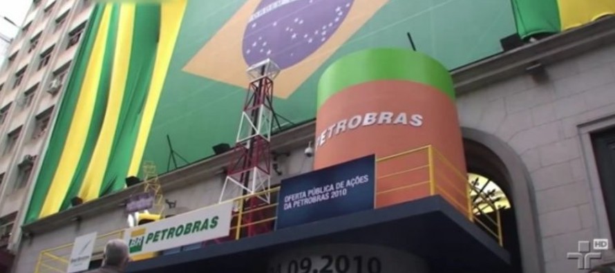 La Bolsa de Brasil cayó con fuerza el viernes, en medio de una toma de ganancias y mientras...
