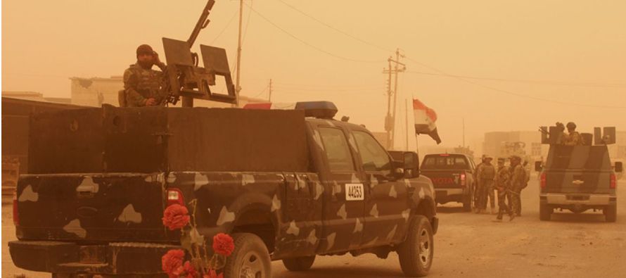 Las fuerzas iraquíes entraron este viernes en el centro de Faluya y ocuparon el cuartel...